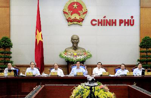 ບໍ່ດັດແກ້ບັນດາຄາດໝາຍພັດທະນາເສດຖະກິດສັງຄົມທີ່ໄດ້ວາງອອກໃຫ້ປີ 2014